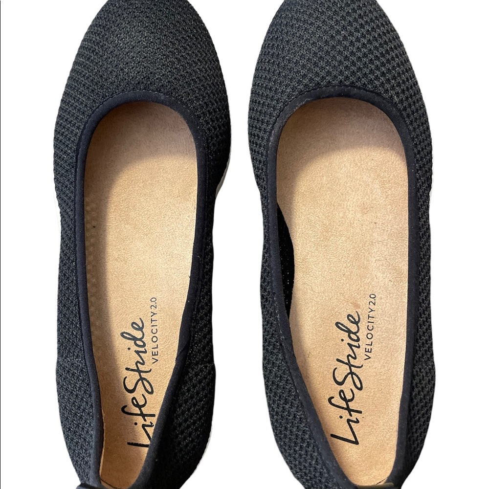 Life stride Ziggy womens slip ons- size 7 - only worn once! - Picture 4 of 5